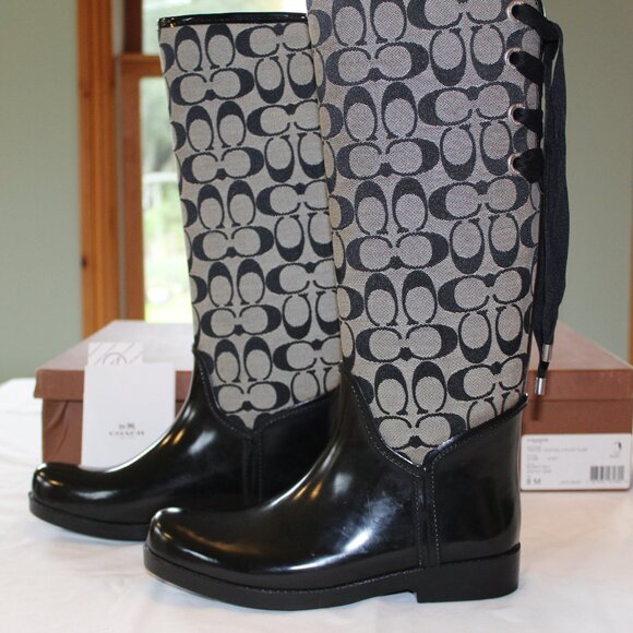 Coach Rubber Rain Boots, Size 8M, Black NWOT Never Worn - Picture 4 of 8